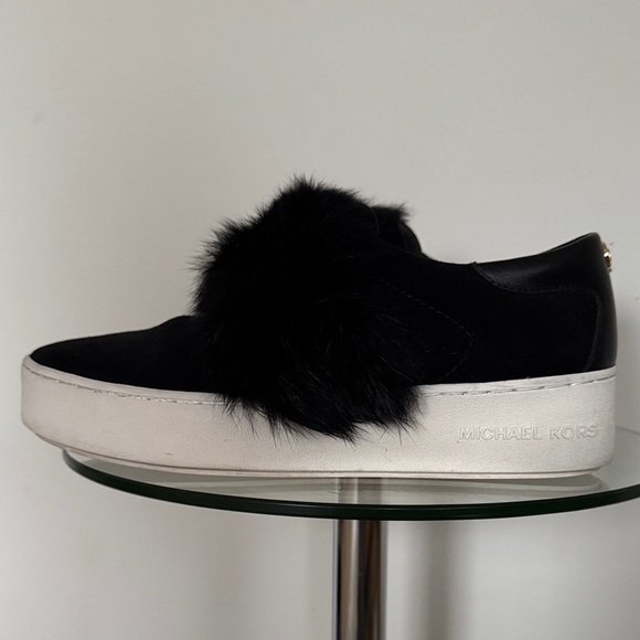 Elegant Michael Kors Black Rabbit Fur-Trimmed Women's Sneakers - Picture 5 of 5